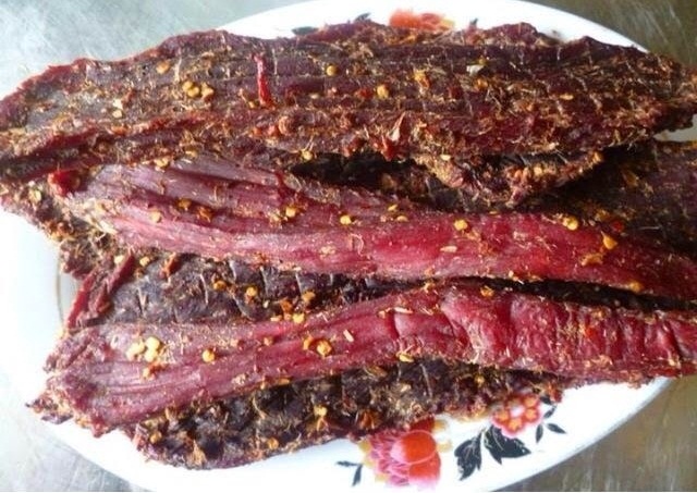 thit trau gac bep tay bac o