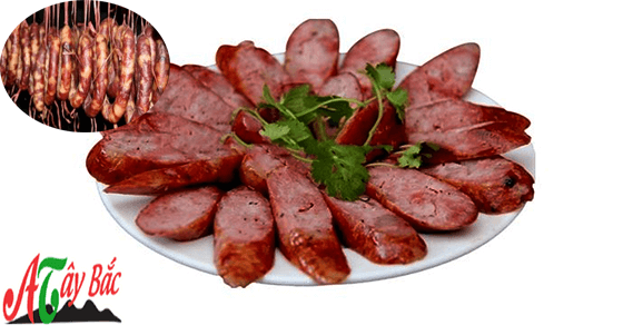 Lạp sườn gác bếp là món đặc sản truyền thống của người Tây Bắc