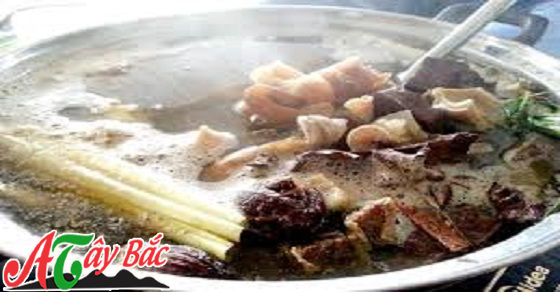 Nậm pịa sau khi ra lò nóng hổi