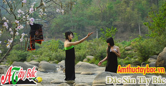 Tây Bắc với người sắc đẹp của núi rừng và những người sắc con gái thái Tây Bắc với người sắc đẹp của núi rừng và những người sắc con gái thái