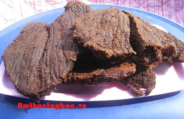 cach su dung thit trau gac bep e1690900326205