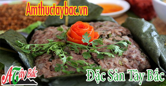 Hương vị thịt nướng quyện với mùi lá dong, mắc khén làm món ăn trở nên khác biệt.