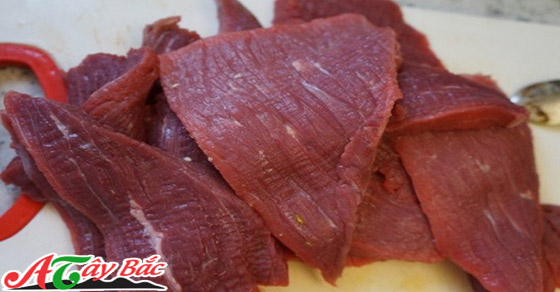 Lựa chọn những miếng thịt tươi ngon nhất