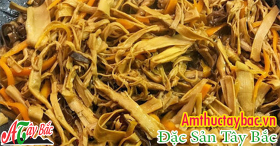 Măng khô xào lòng gà món ăn ngon cho mọi gia đình Măng khô xào lòng gà món ăn ngon cho mọi gia đình