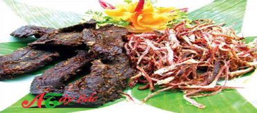 Thịt gác bếp trong ngày tết