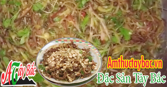 Vị thơm dai của thịt gác bếp và bùi bùi của lạc kết hợp cùng hương vị của nộm hoa chuối sẽ khiến bạn ngất ngây Vị thơm dai của thịt gác bếp và bùi bùi của lạc kết hợp cùng hương vị của nộm hoa chuối sẽ khiến bạn ngất ngây