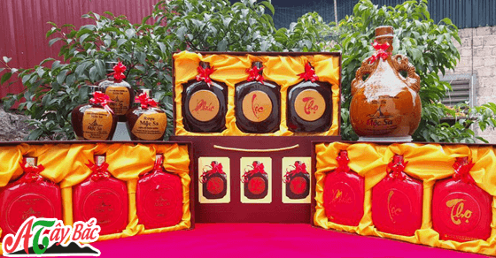 Những bình rượu mộc sa mang nét tinh tế khó cưỡng