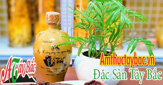 Đặc sản rượu ngô Trưởng bản Mộc Châu