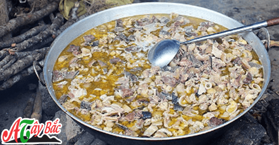 Nhìn thấy nồi thắng cố ta lại nhớ về Tây Bắc