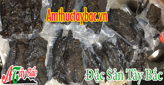 Thịt gác bếp thường được hút chân không để bảo quản