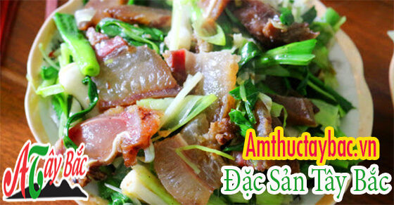 Thịt lợn gác bếp xào tỏi thơm ngon bổ dưỡng