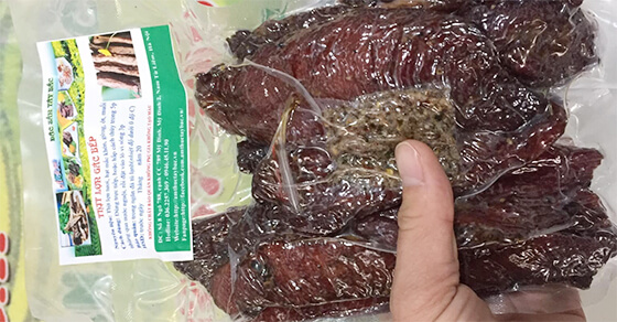 Cửa hàng Ẩm Thực Tây Bắc bán thịt lợn gác bếp hàng chuẩn