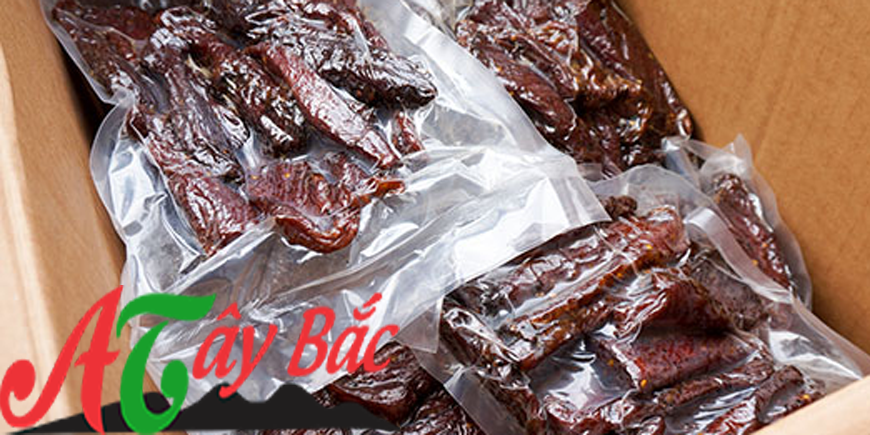 Bảo quản thịt gác bếp Tây Bắc