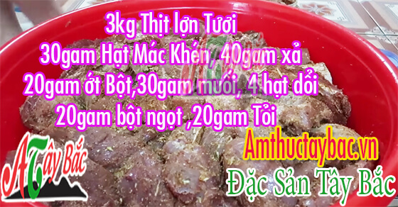 Thịt lợn gác bếp được tẩm ướp các loại gia vị