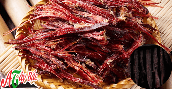 Thịt trâu gác bếp là một món ngon được chế biến từ thịt trâu tươi