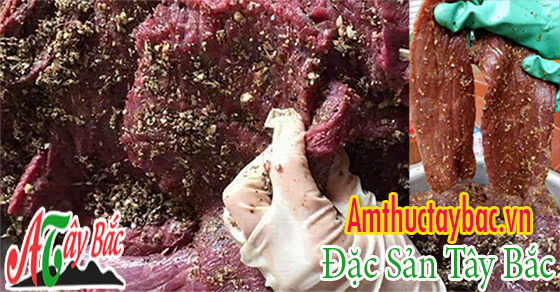 Tẩm ướp thịt trâu cùng các loại gia vị rừng