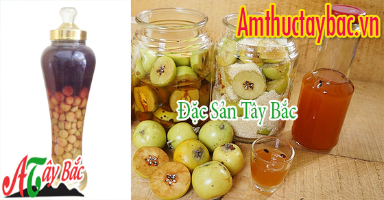Rượu táo mèo tươi ngâm thường có vị hơi chát nhẹ